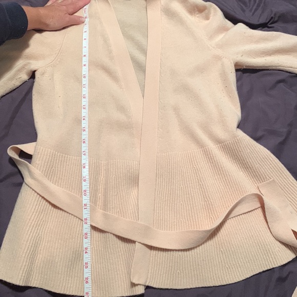 Ann Taylor cardigan size small - Picture 6 of 6